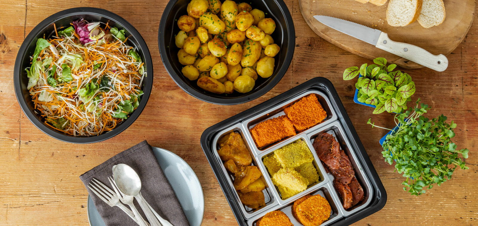 food in thermoformed packaging food in thermoformed packaging